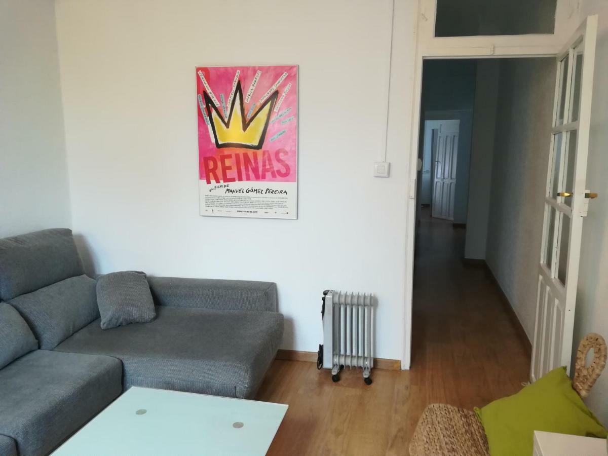 Nice Apartment In The Center Of Гранада Екстериор снимка